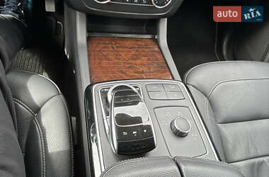 Внедорожник / Кроссовер Mercedes-Benz GLE-Class 2017 в 