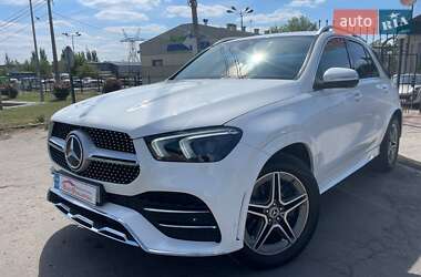 Позашляховик / Кросовер Mercedes-Benz GLE-Class 2019 в 