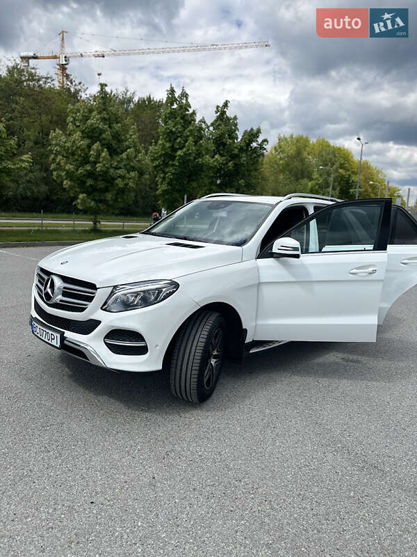 Внедорожник / Кроссовер Mercedes-Benz GLE-Class 2016 в Львове