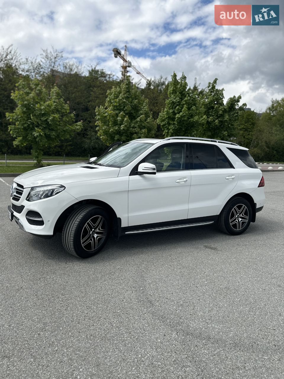 2017 Mercedes-Benz GLE - мініатюра 23