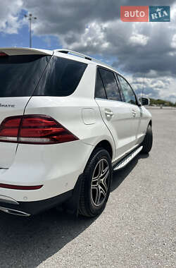 Внедорожник / Кроссовер Mercedes-Benz GLE-Class 2016 в 