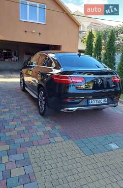 Позашляховик / Кросовер Mercedes-Benz GLE-Class 2016 в 