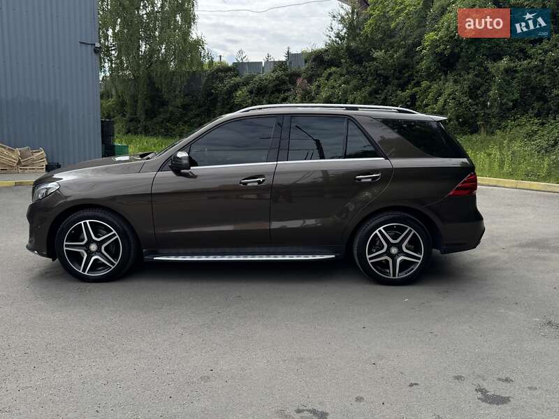 Позашляховик / Кросовер Mercedes-Benz GLE-Class 2015 в Ужгороді
