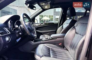 Внедорожник / Кроссовер Mercedes-Benz GLE-Class 2016 в 