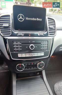 Внедорожник / Кроссовер Mercedes-Benz GLE-Class 2018 в 