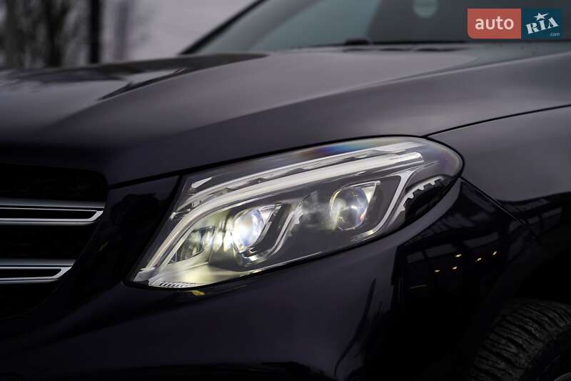 Позашляховик / Кросовер Mercedes-Benz GLE-Class 2016 в Чернівцях