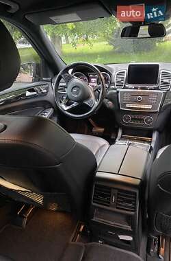 Позашляховик / Кросовер Mercedes-Benz GLE-Class 2015 в 