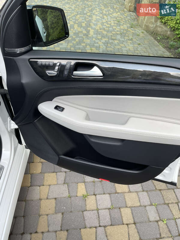 Внедорожник / Кроссовер Mercedes-Benz GLE-Class 2017 в Черновцах