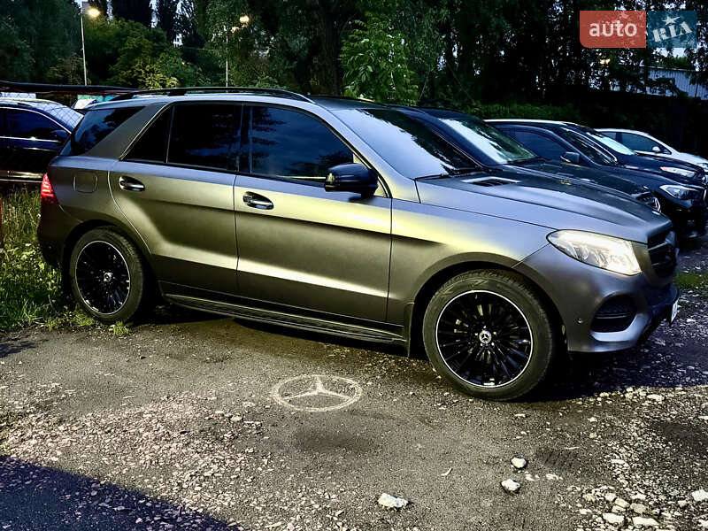 Внедорожник / Кроссовер Mercedes-Benz GLE-Class 2017 в Киеве