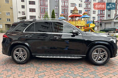 Позашляховик / Кросовер Mercedes-Benz GLE-Class 2020 в 