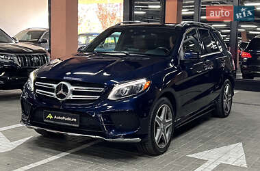 Внедорожник / Кроссовер Mercedes-Benz GLE-Class 2016 в 