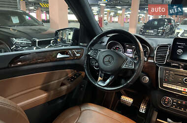 Внедорожник / Кроссовер Mercedes-Benz GLE-Class 2016 в 
