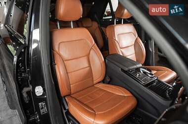 Внедорожник / Кроссовер Mercedes-Benz GLE-Class 2016 в 