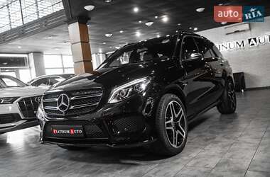 Внедорожник / Кроссовер Mercedes-Benz GLE-Class 2016 в 