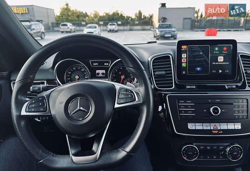 Позашляховик / Кросовер Mercedes-Benz GLE-Class 2016 в Києві