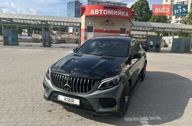 Внедорожник / Кроссовер Mercedes-Benz GLE-Class 2016 в 