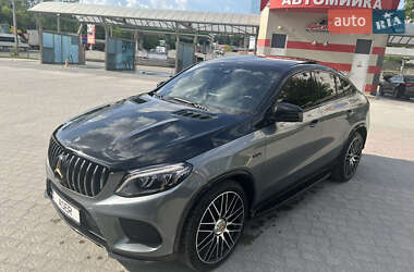 Внедорожник / Кроссовер Mercedes-Benz GLE-Class 2016 в 