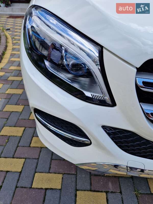 Внедорожник / Кроссовер Mercedes-Benz GLE-Class 2017 в Львове