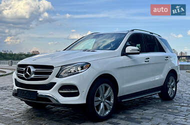 Внедорожник / Кроссовер Mercedes-Benz GLE-Class 2018 в 