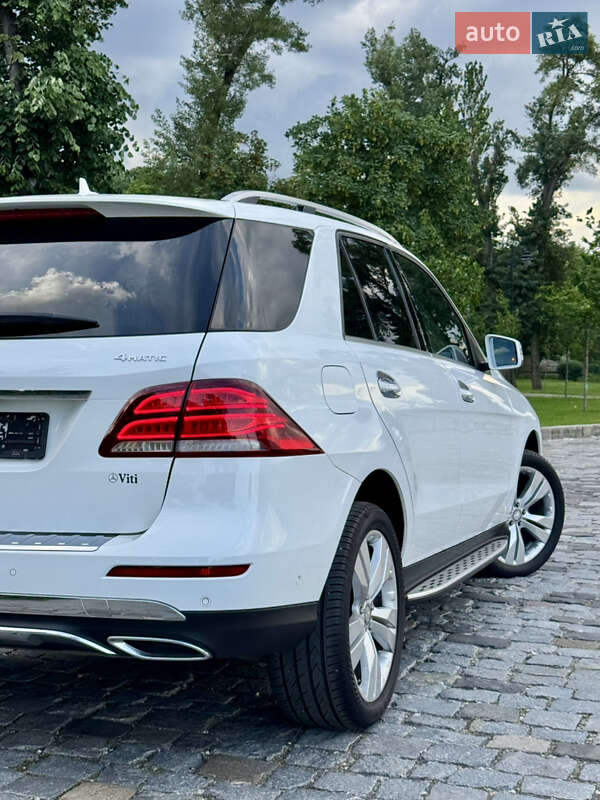 Внедорожник / Кроссовер Mercedes-Benz GLE-Class 2018 в Киеве