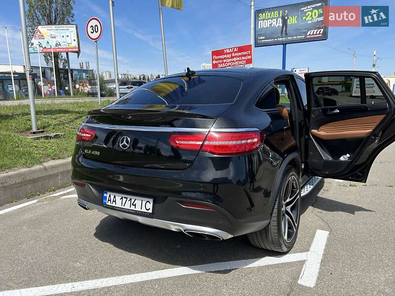 Внедорожник / Кроссовер Mercedes-Benz GLE-Class 2015 в Киеве