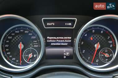 Позашляховик / Кросовер Mercedes-Benz GLE-Class 2016 в 
