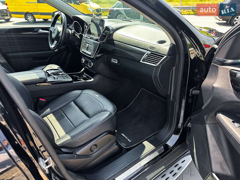 Внедорожник / Кроссовер Mercedes-Benz GLE-Class 2016 в Ужгороде