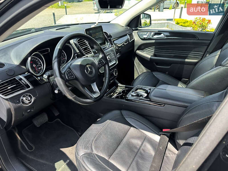 Внедорожник / Кроссовер Mercedes-Benz GLE-Class 2016 в Ужгороде