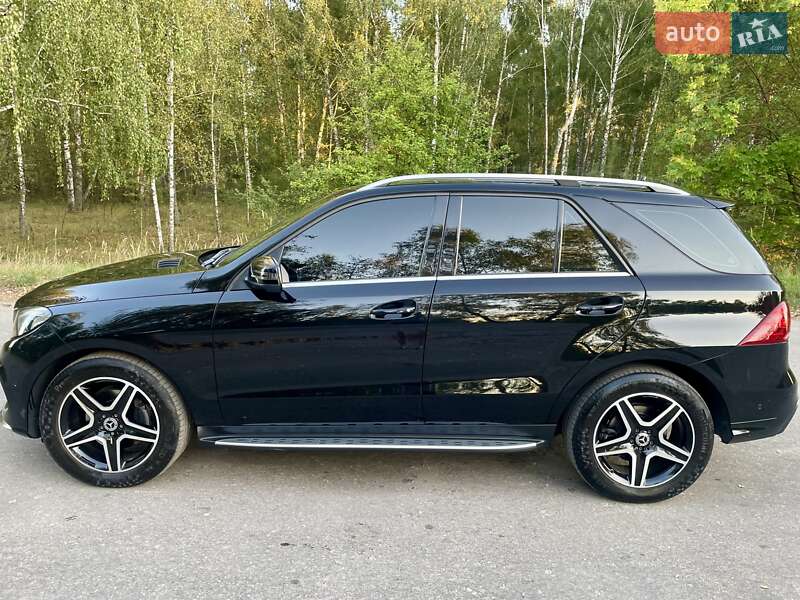 Внедорожник / Кроссовер Mercedes-Benz GLE-Class 2016 в Киеве