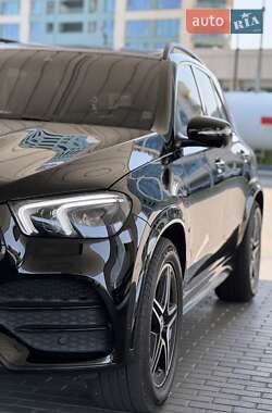 Внедорожник / Кроссовер Mercedes-Benz GLE-Class 2019 в 