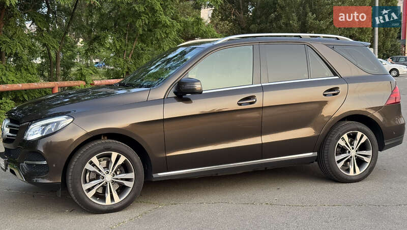 Внедорожник / Кроссовер Mercedes-Benz GLE-Class 2017 в Киеве