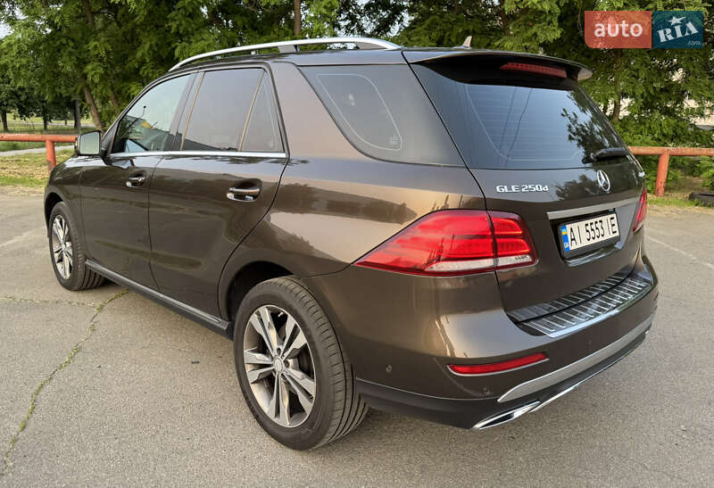 Внедорожник / Кроссовер Mercedes-Benz GLE-Class 2017 в Киеве