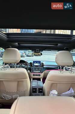 Внедорожник / Кроссовер Mercedes-Benz GLE-Class 2016 в 