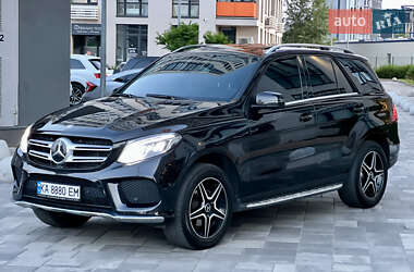 Внедорожник / Кроссовер Mercedes-Benz GLE-Class 2015 в 