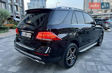 Внедорожник / Кроссовер Mercedes-Benz GLE-Class 2015 в 