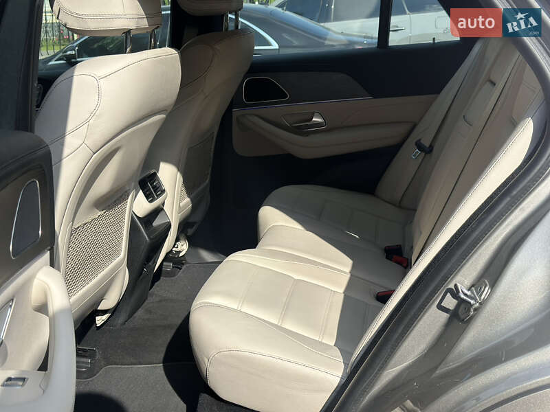 Внедорожник / Кроссовер Mercedes-Benz GLE-Class 2020 в Киеве фото 18 Внедорожник / Кроссовер Mercedes-Benz GLE-Class 2020 в Киеве