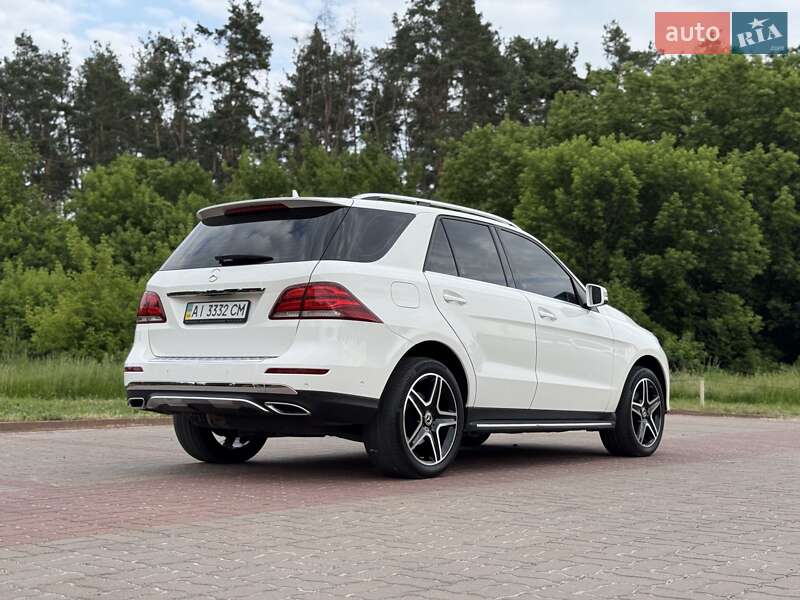 Внедорожник / Кроссовер Mercedes-Benz GLE-Class 2016 в Киеве