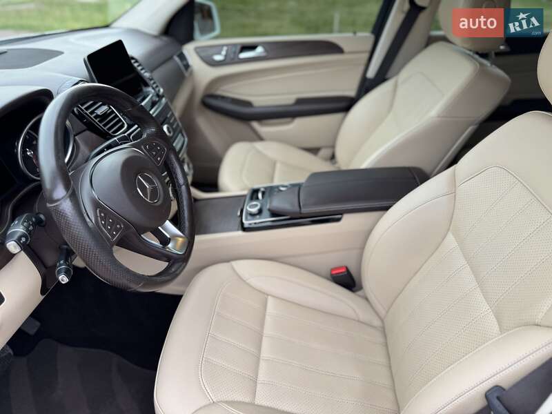 Внедорожник / Кроссовер Mercedes-Benz GLE-Class 2016 в Киеве
