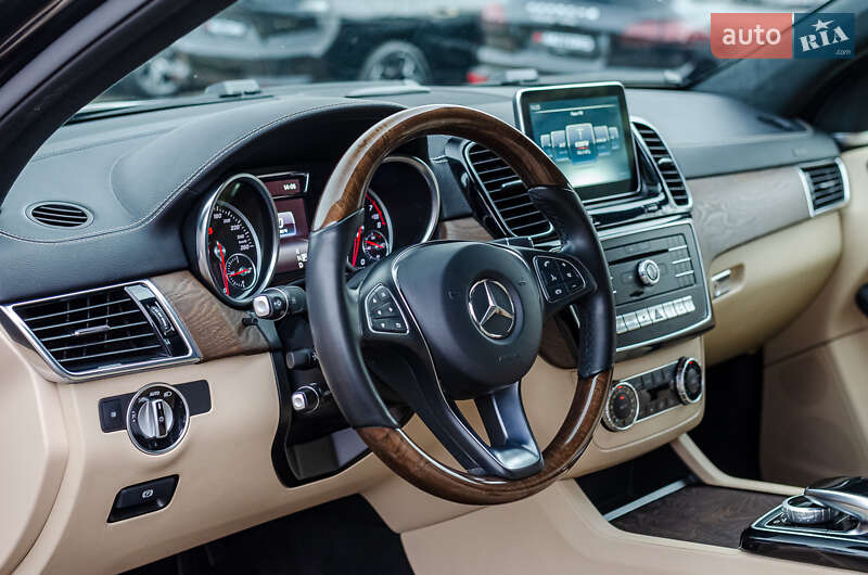 Позашляховик / Кросовер Mercedes-Benz GLE-Class 2015 в Києві