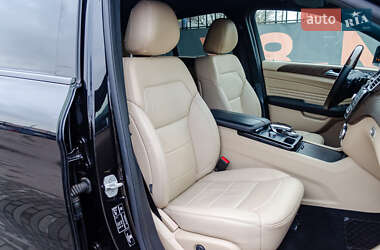 Внедорожник / Кроссовер Mercedes-Benz GLE-Class 2015 в 