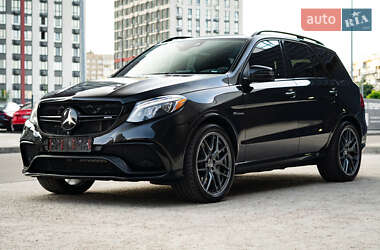 Внедорожник / Кроссовер Mercedes-Benz GLE-Class 2015 в Киеве