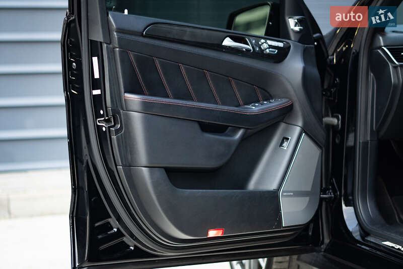 Внедорожник / Кроссовер Mercedes-Benz GLE-Class 2015 в Киеве