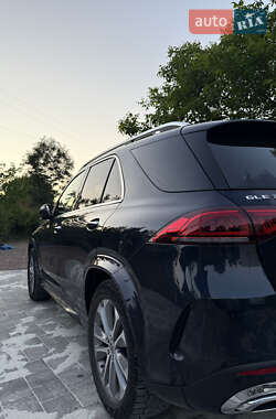 Внедорожник / Кроссовер Mercedes-Benz GLE-Class 2019 в 
