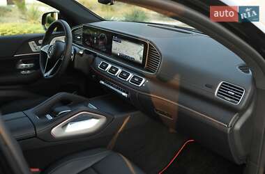 Позашляховик / Кросовер Mercedes-Benz GLE-Class 2023 в 