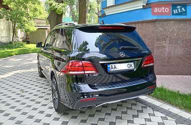 Внедорожник / Кроссовер Mercedes-Benz GLE-Class 2017 в 