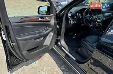 Внедорожник / Кроссовер Mercedes-Benz GLE-Class 2016 в 