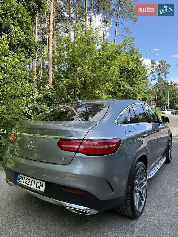 Внедорожник / Кроссовер Mercedes-Benz GLE-Class 2015 в Киеве