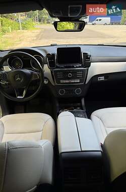 Внедорожник / Кроссовер Mercedes-Benz GLE-Class 2015 в 