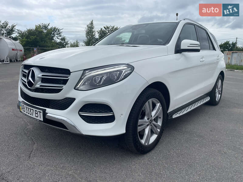 Внедорожник / Кроссовер Mercedes-Benz GLE-Class 2016 в 