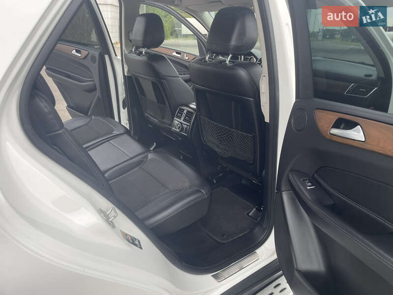 Внедорожник / Кроссовер Mercedes-Benz GLE-Class 2016 в Виннице